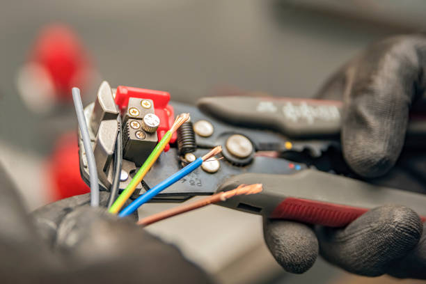 Best Home Electrical Repair  in San Antonio, FL
